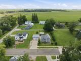 613 Wapsie Street - Photo 37