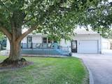 109 Iowa Court - Photo 1