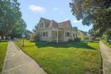 1404 Walnut Street - Photo 2
