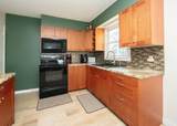 905 M Avenue - Photo 2