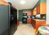 905 M Avenue - Photo 3
