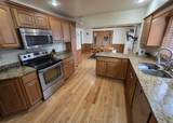 301 Walnut Street - Photo 16