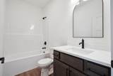 2826 Autumn Woods Drive - Photo 20