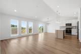 5752 Wall Street - Photo 8