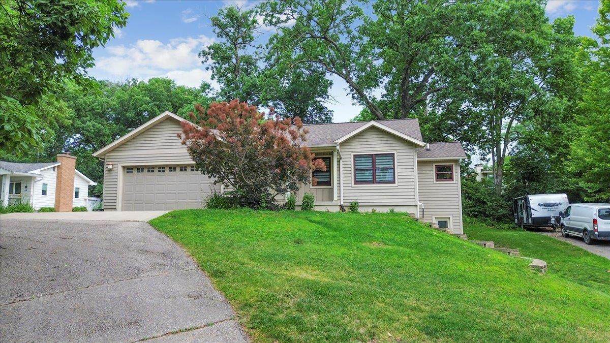 3124 Rainbow Drive - Photo 1
