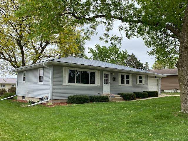 1011 Red Maple Avenue - Photo 1