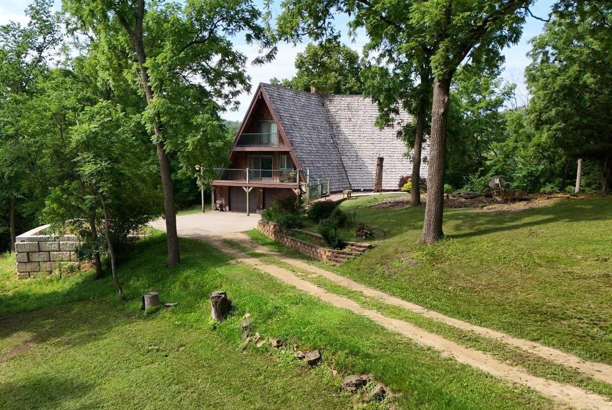 1000 Tanglewood Drive - Photo 1