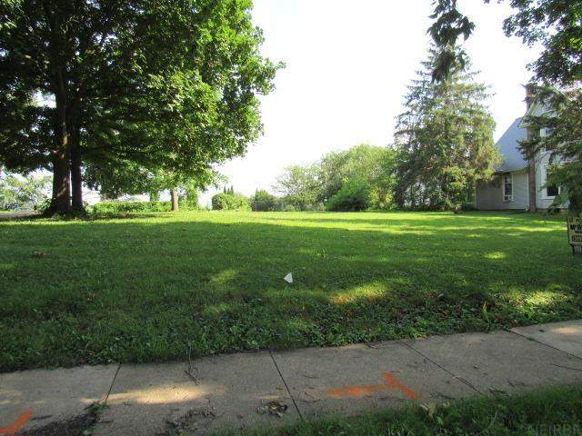  1st Street - Photo 1