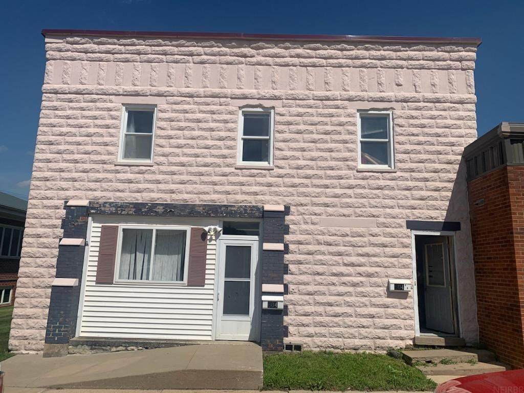 604 8th Street - Photo 1