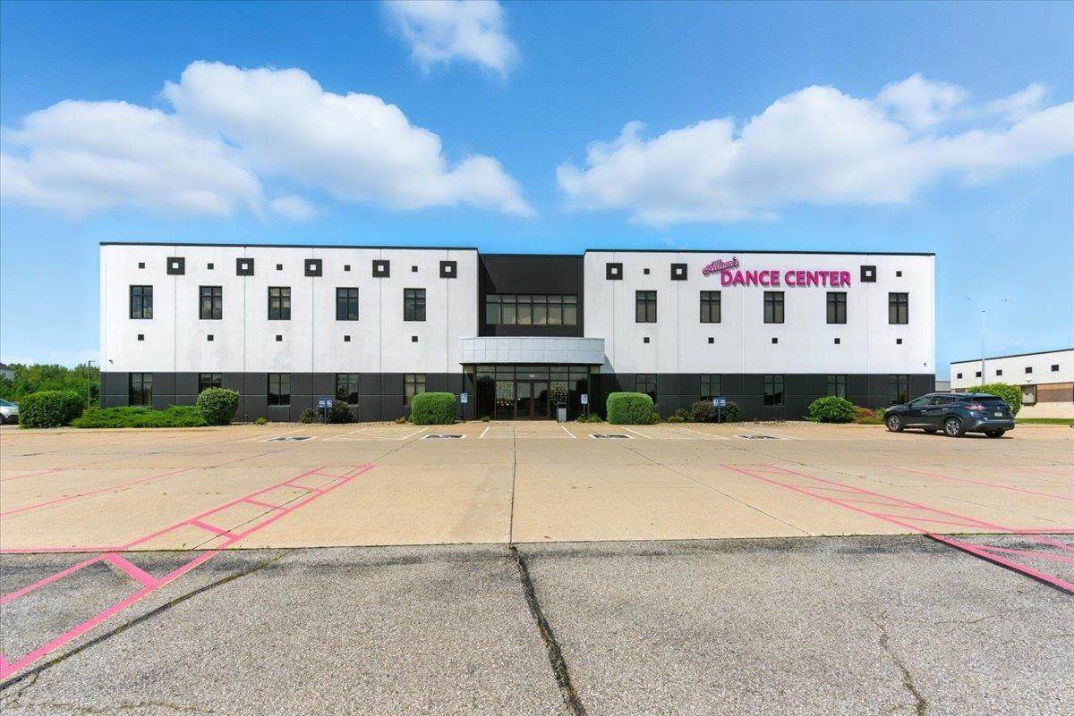 7009 Nordic Drive - Photo 1