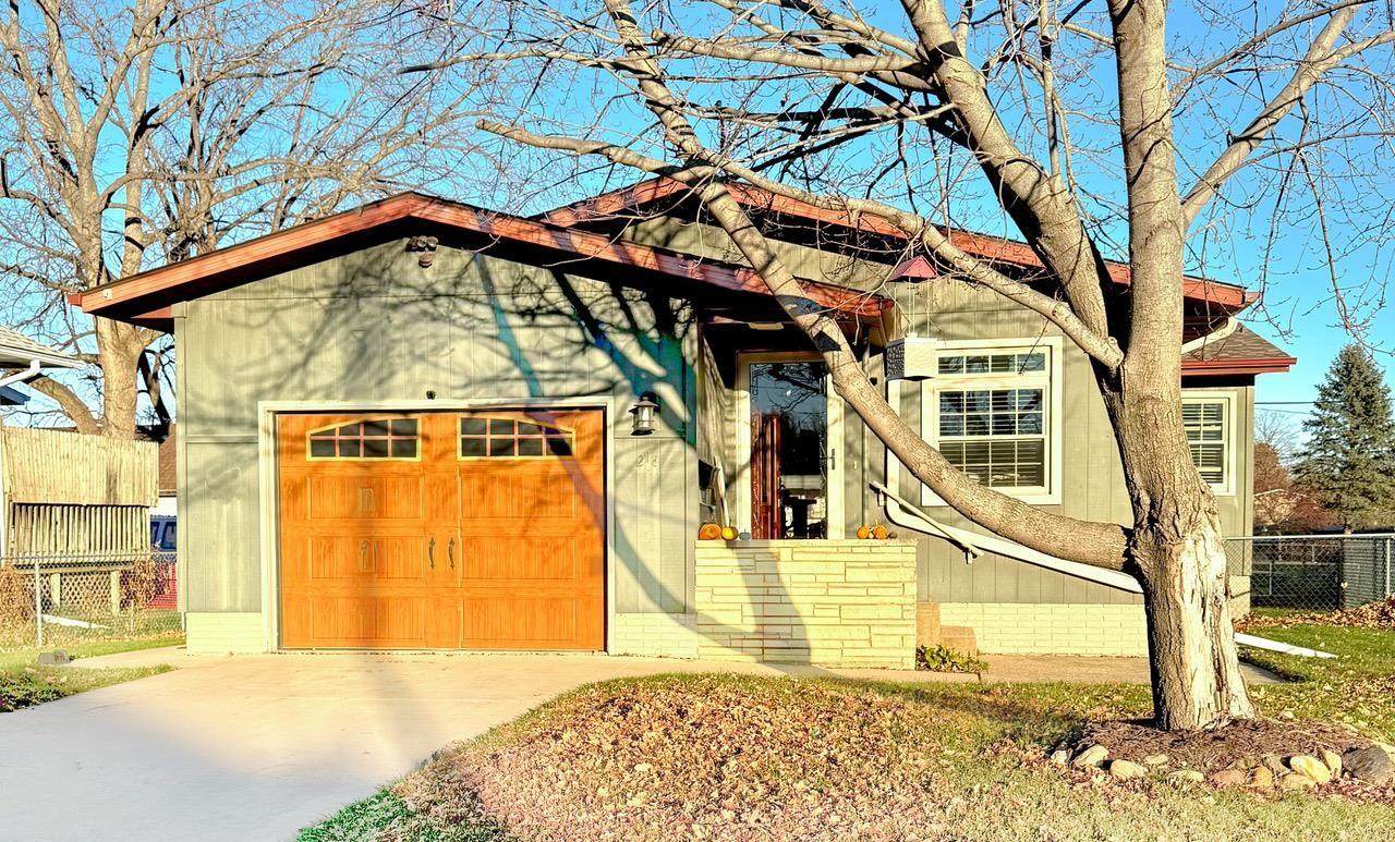 218 Maple Street - Photo 1