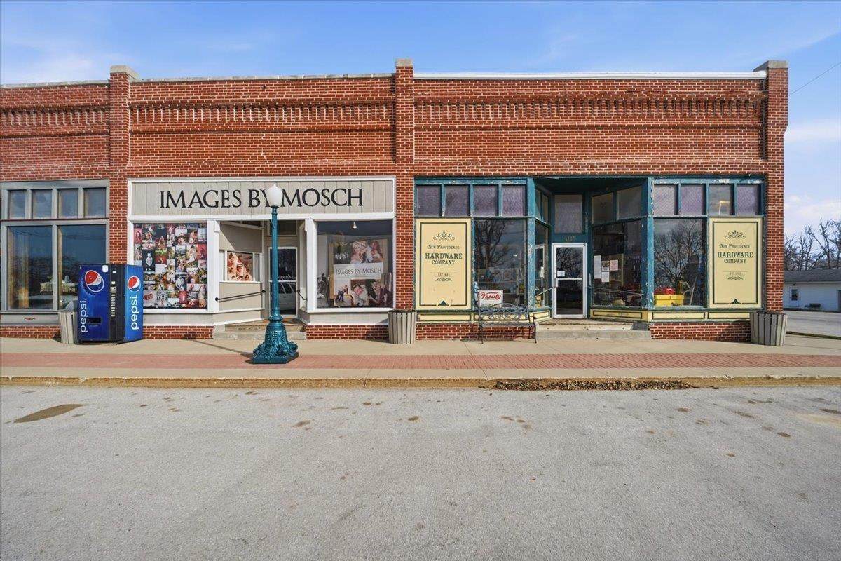 401 Main - Photo 1