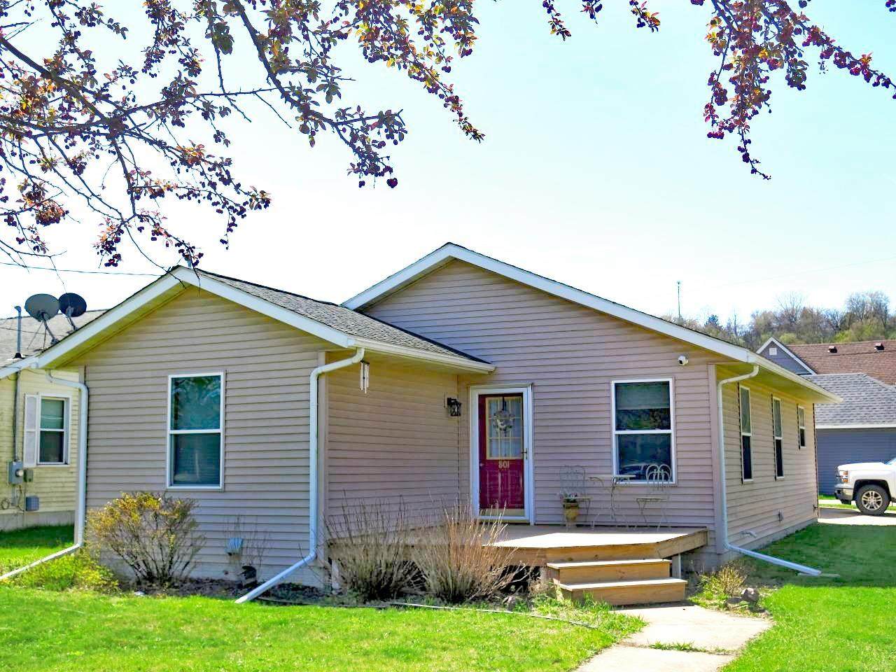 801 River Street - Photo 1