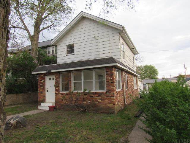 105 High Street - Photo 1