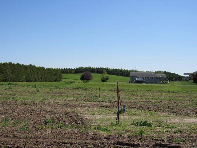  Valley Court - Photo 1