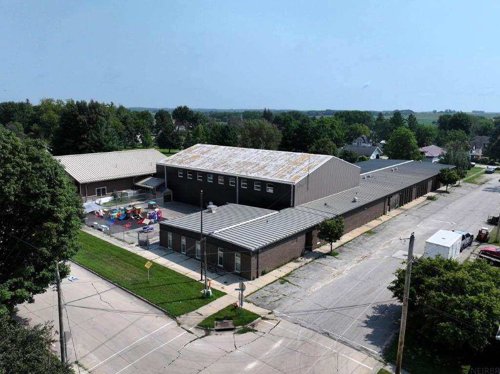 120 W Jackson St - Photo 1
