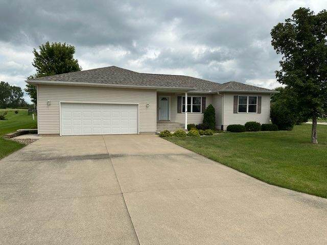 201 Pine Court - Photo 1