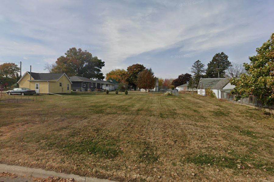 705 1st Street - Photo 1
