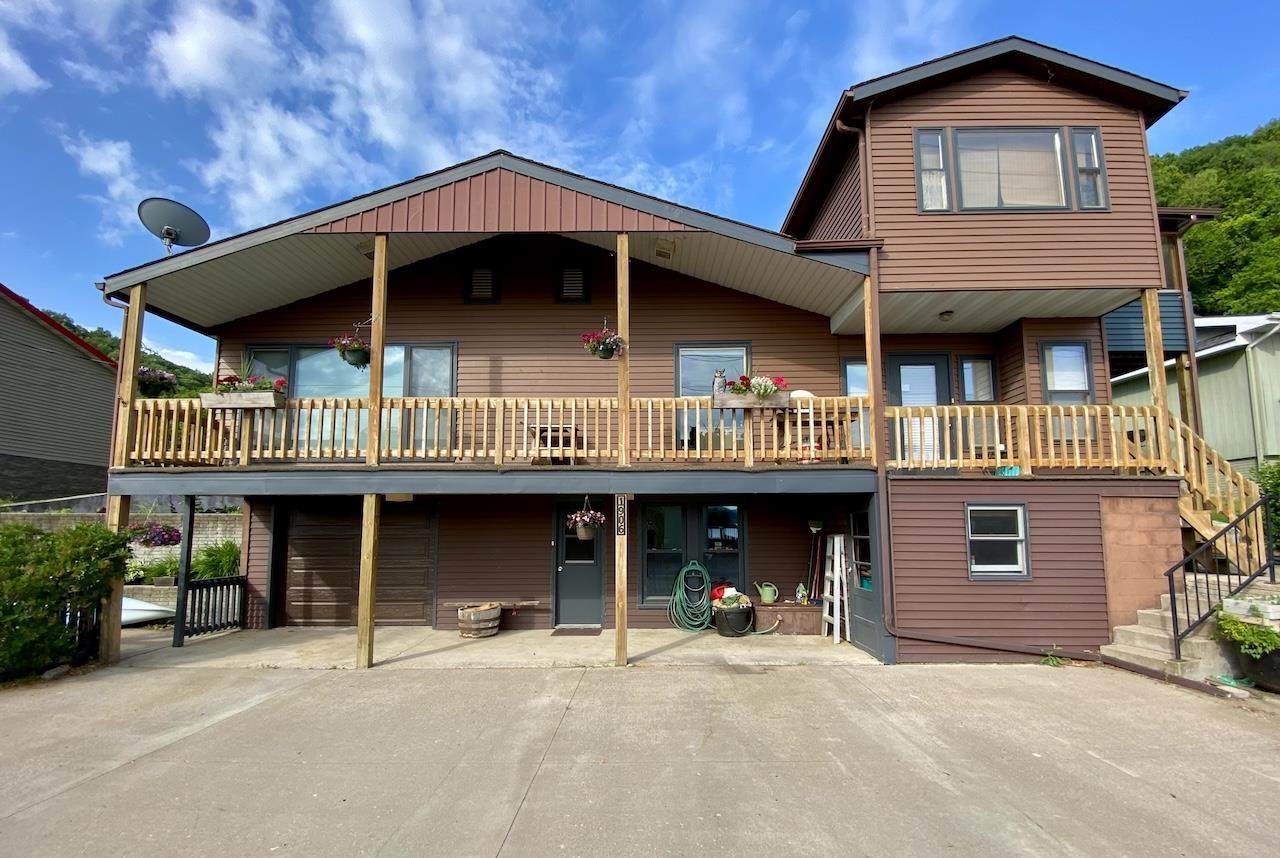 1906 Blue Heron Lane - Photo 1