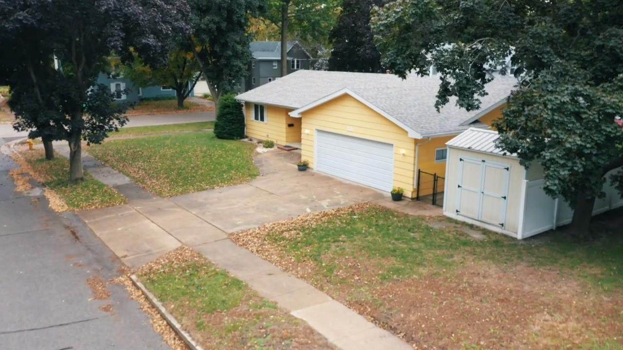 601 Johnson Street - Photo 1