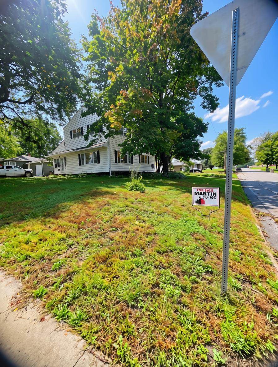1505 3rd Street - Photo 1
