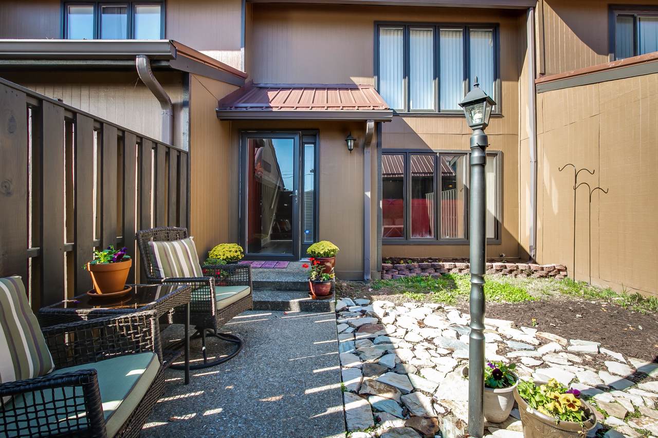 400 Manor Drive Drive - Photo 1