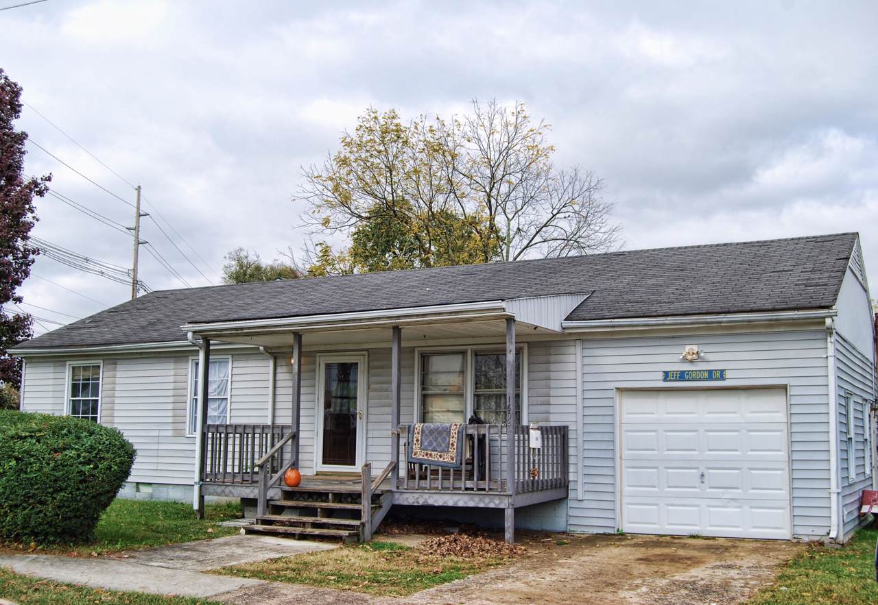 1602 Park Street - Photo 1