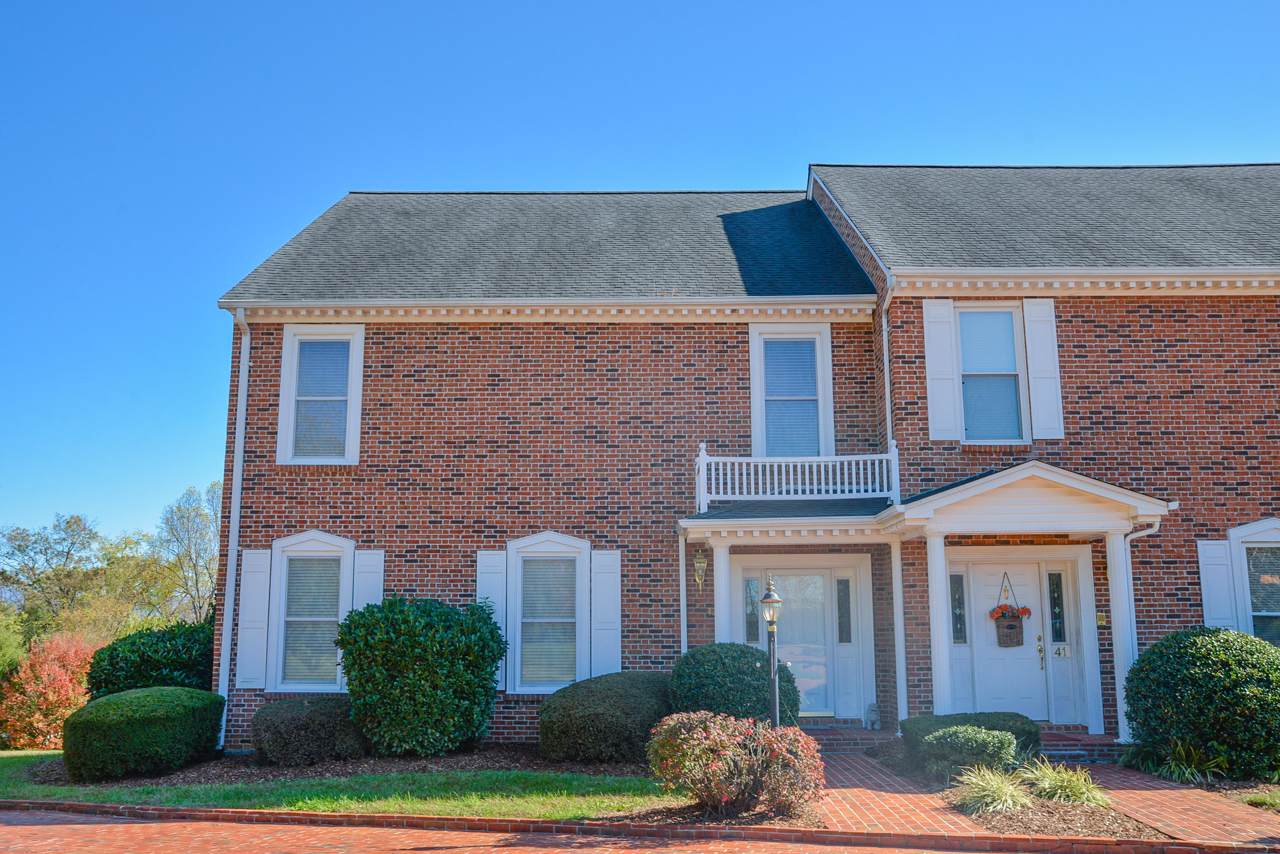 112 Barberry Road Road - Photo 1