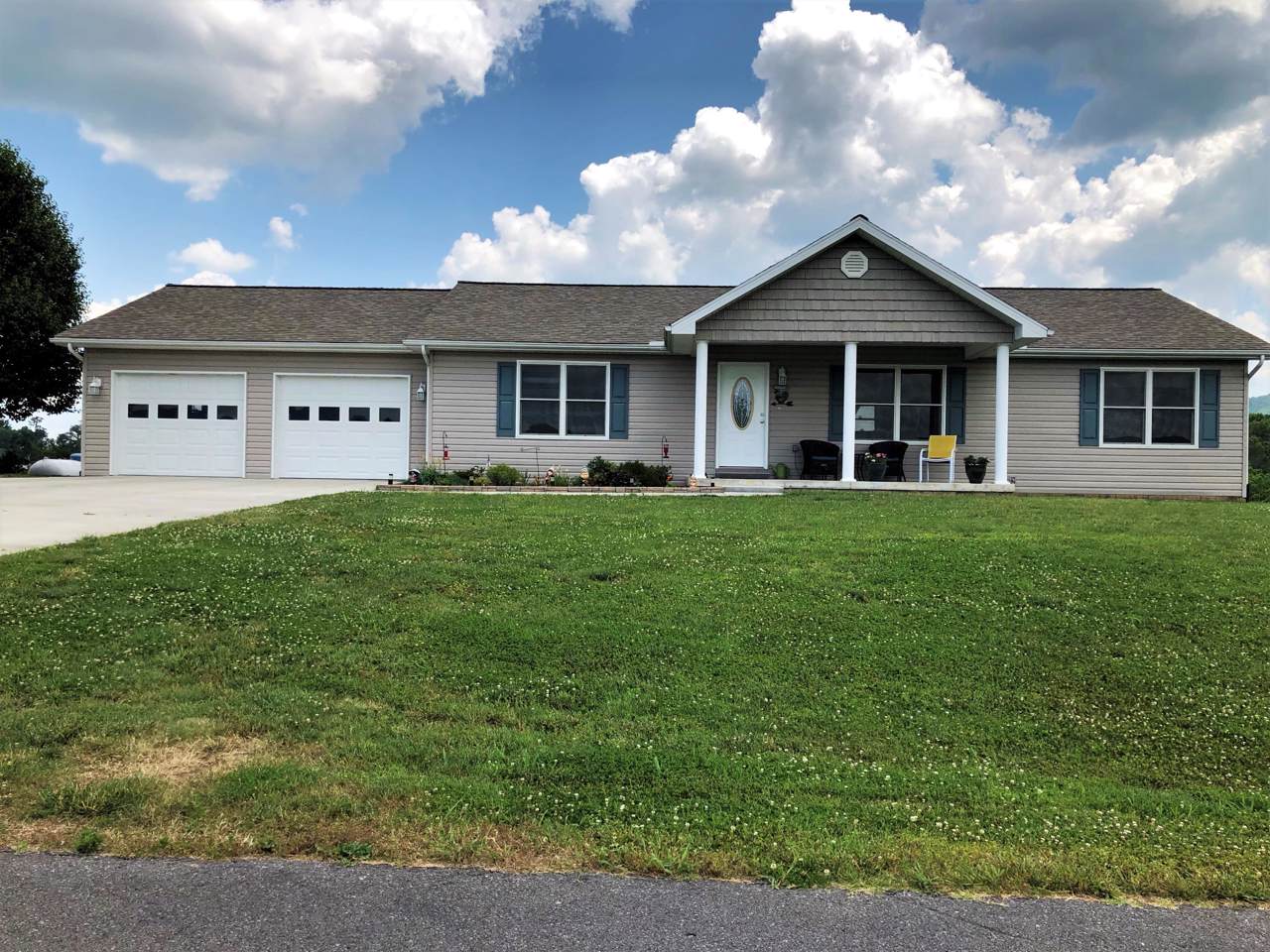 1125 Caleb Lane - Photo 1