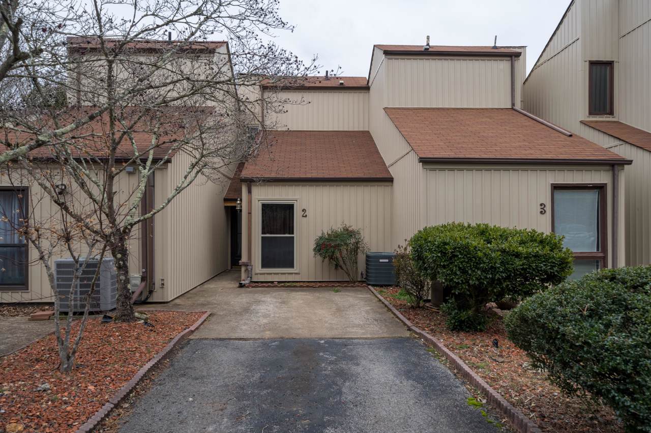 780 Hamilton Road - Photo 1