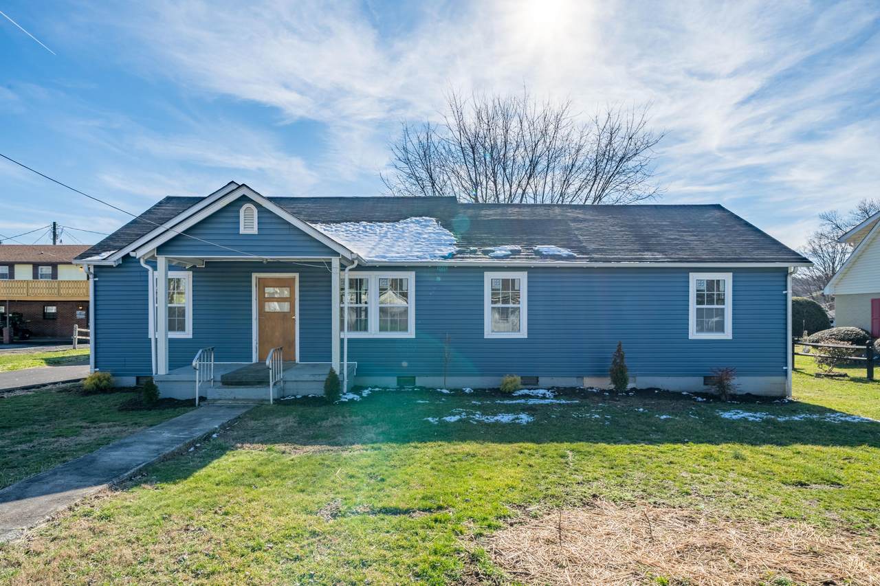 315 College Street - Photo 1