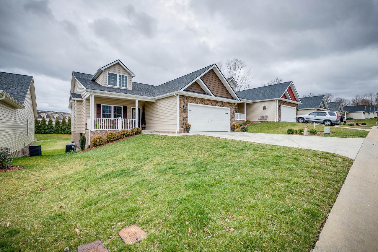 165 Piper Glen Glen - Photo 1
