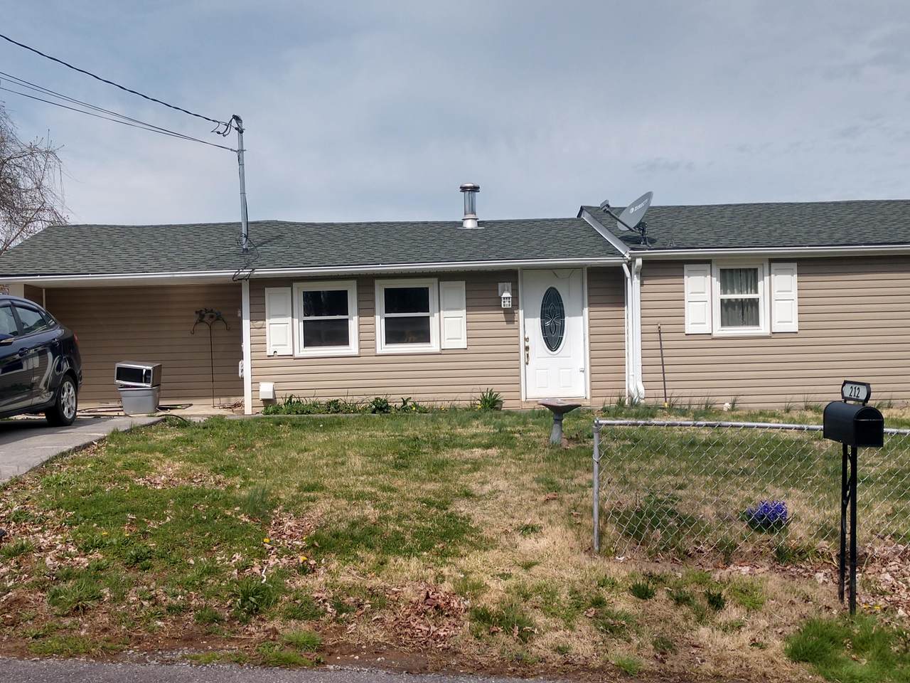 212 Forestview Drive - Photo 1