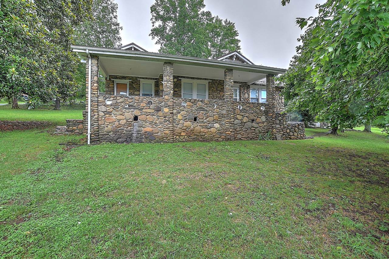 2005 Masters Lane - Photo 1