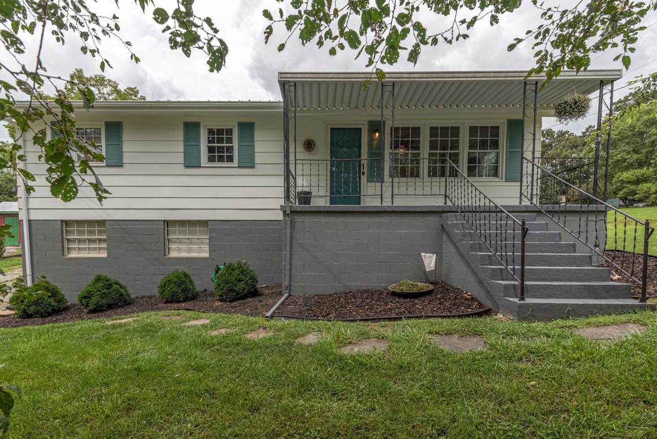 495 Amity Road - Photo 1