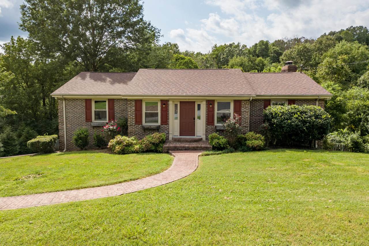 612 Greenfield Place - Photo 1