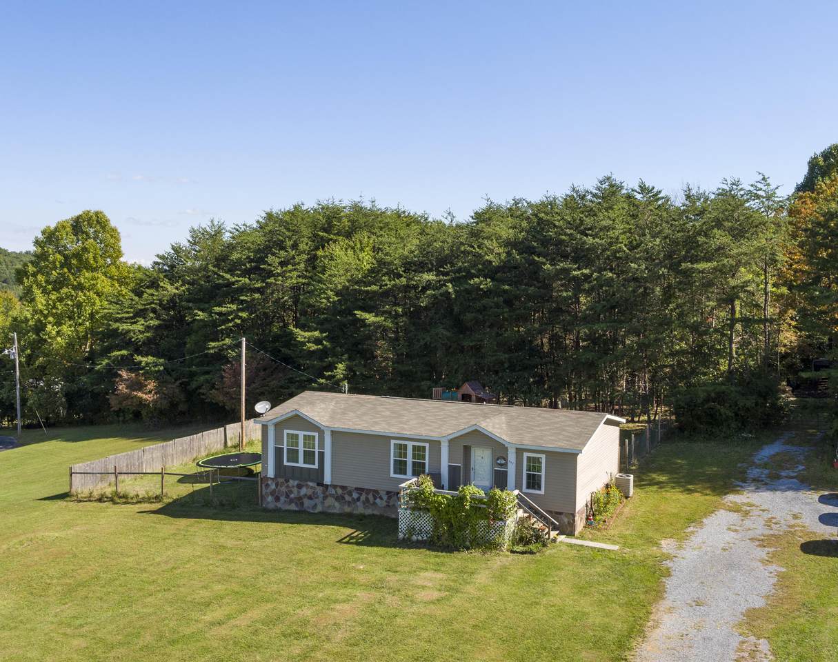 157 Fairhaven Road - Photo 1
