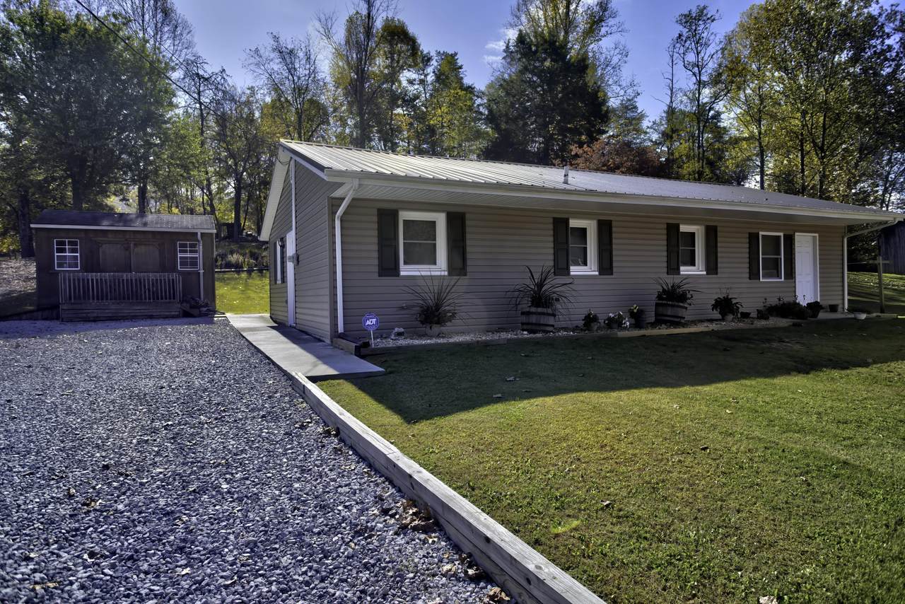 4047 Cherokee Road - Photo 1