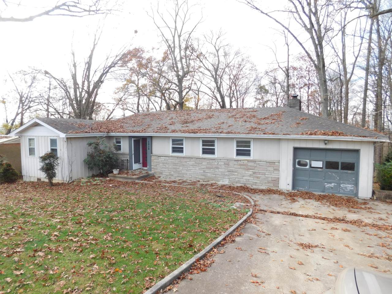 3938 Skyland Drive - Photo 1