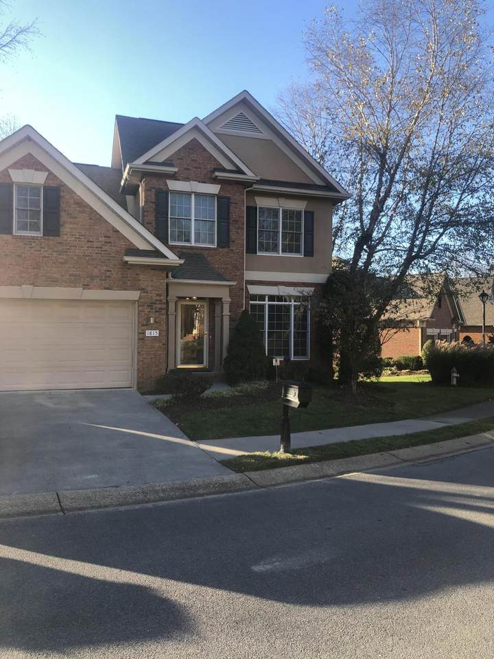 1815 Waters Edge Drive - Photo 1