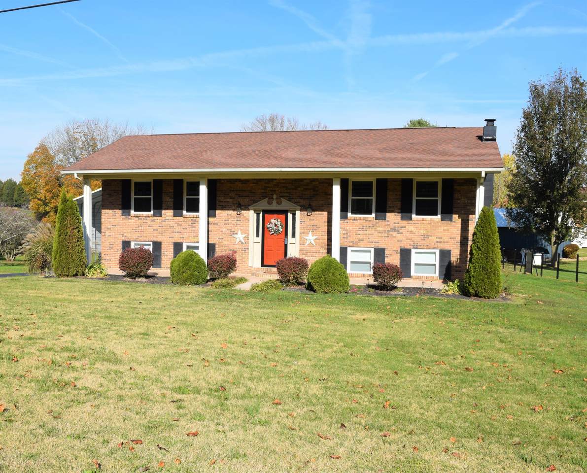 2328 Covington Drive - Photo 1