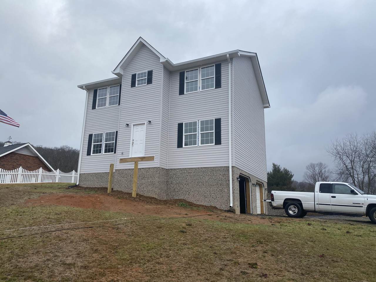 112 Independence Dr Drive - Photo 1