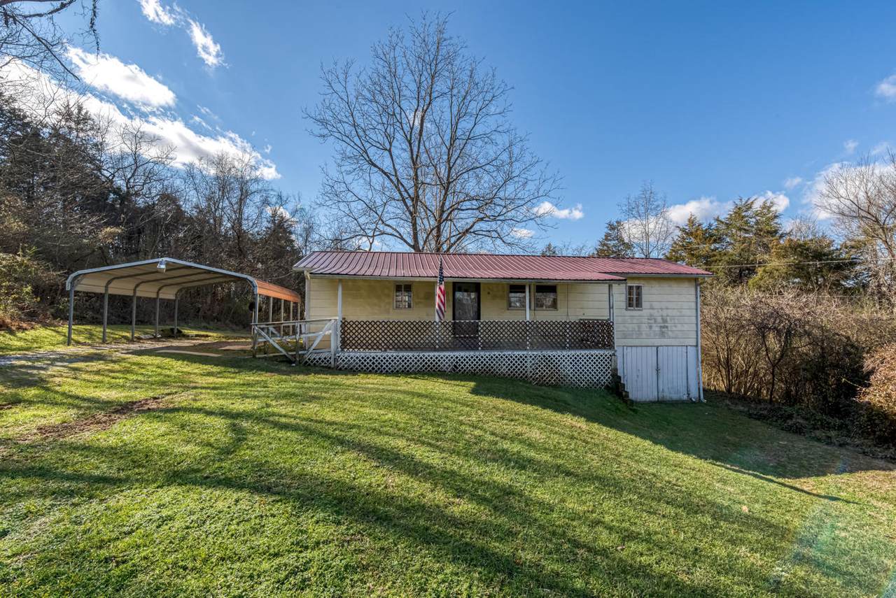 128 Howes Chapel Road - Photo 1