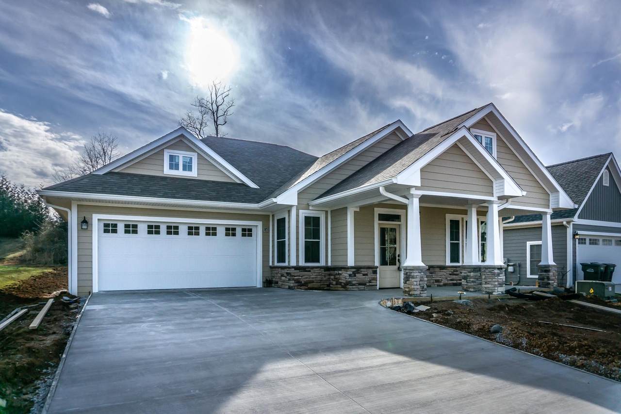507 Villa Lane - Photo 1