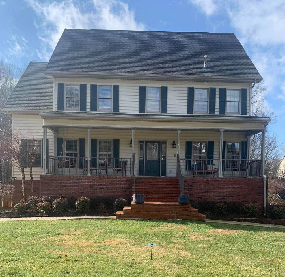 208 Southridge Drive - Photo 1