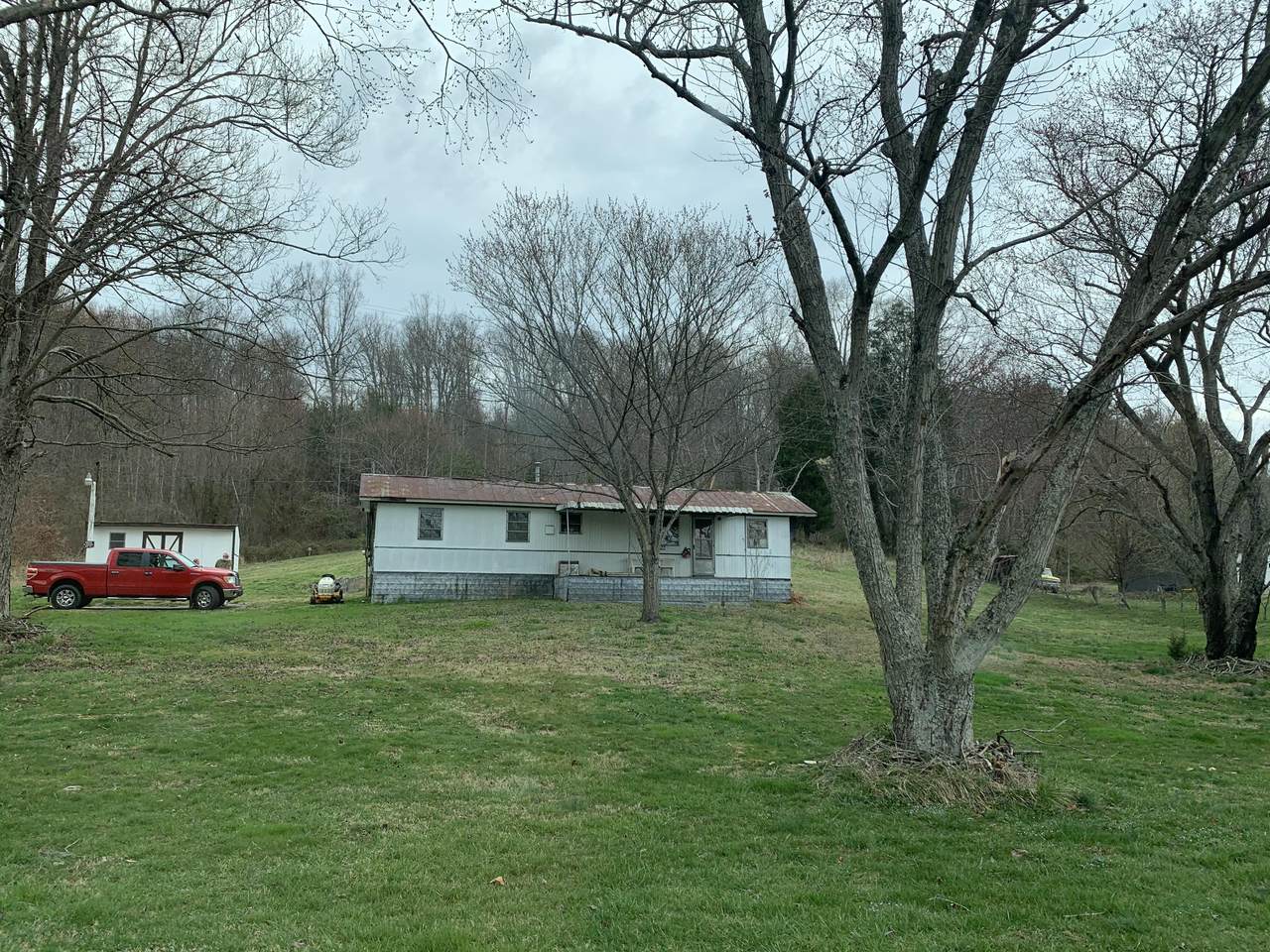 827 Bear Hollow Road - Photo 1
