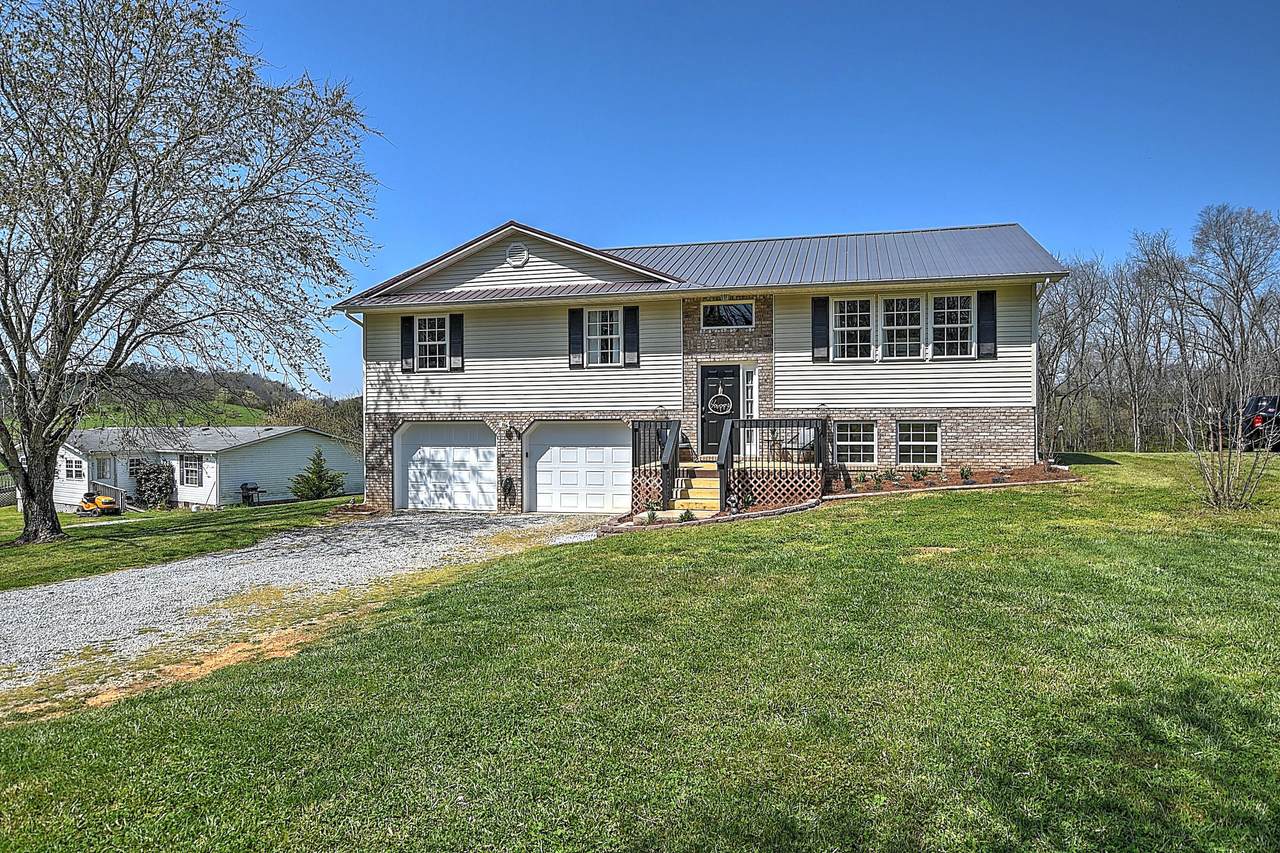 920 Sinking Springs Road - Photo 1