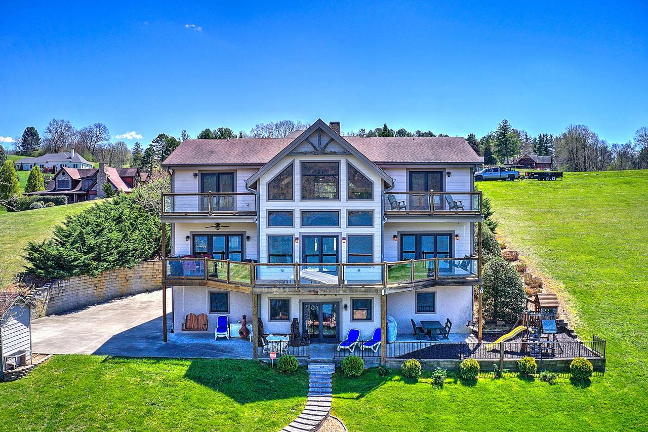 514 Harbor Point Road - Photo 1