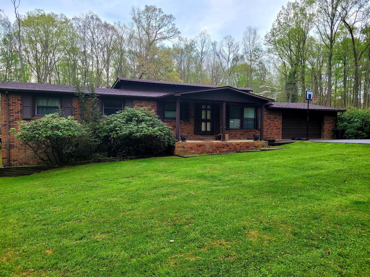 1562 Rose Ridge - Photo 1