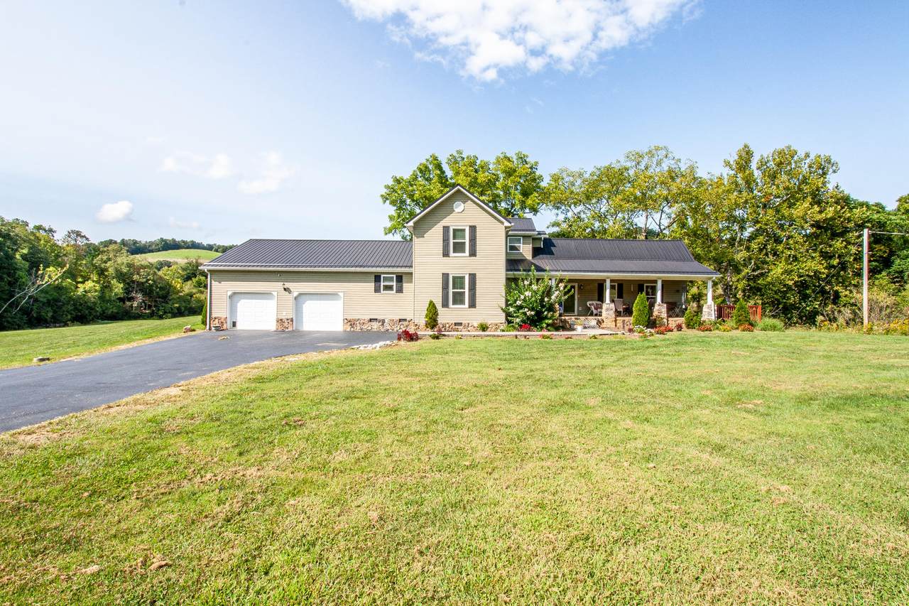4933 Nickelsville Highway - Photo 1